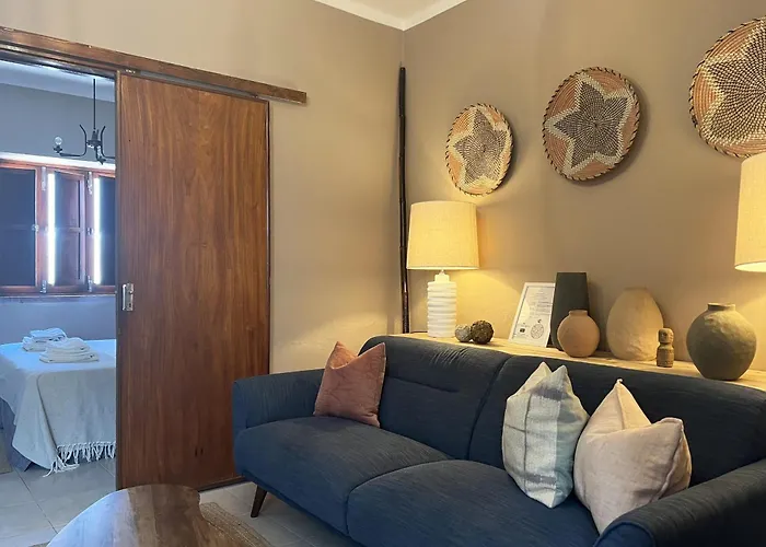 Casa Salinas, Elegant Flat W Patio In Taviras Historical Centre