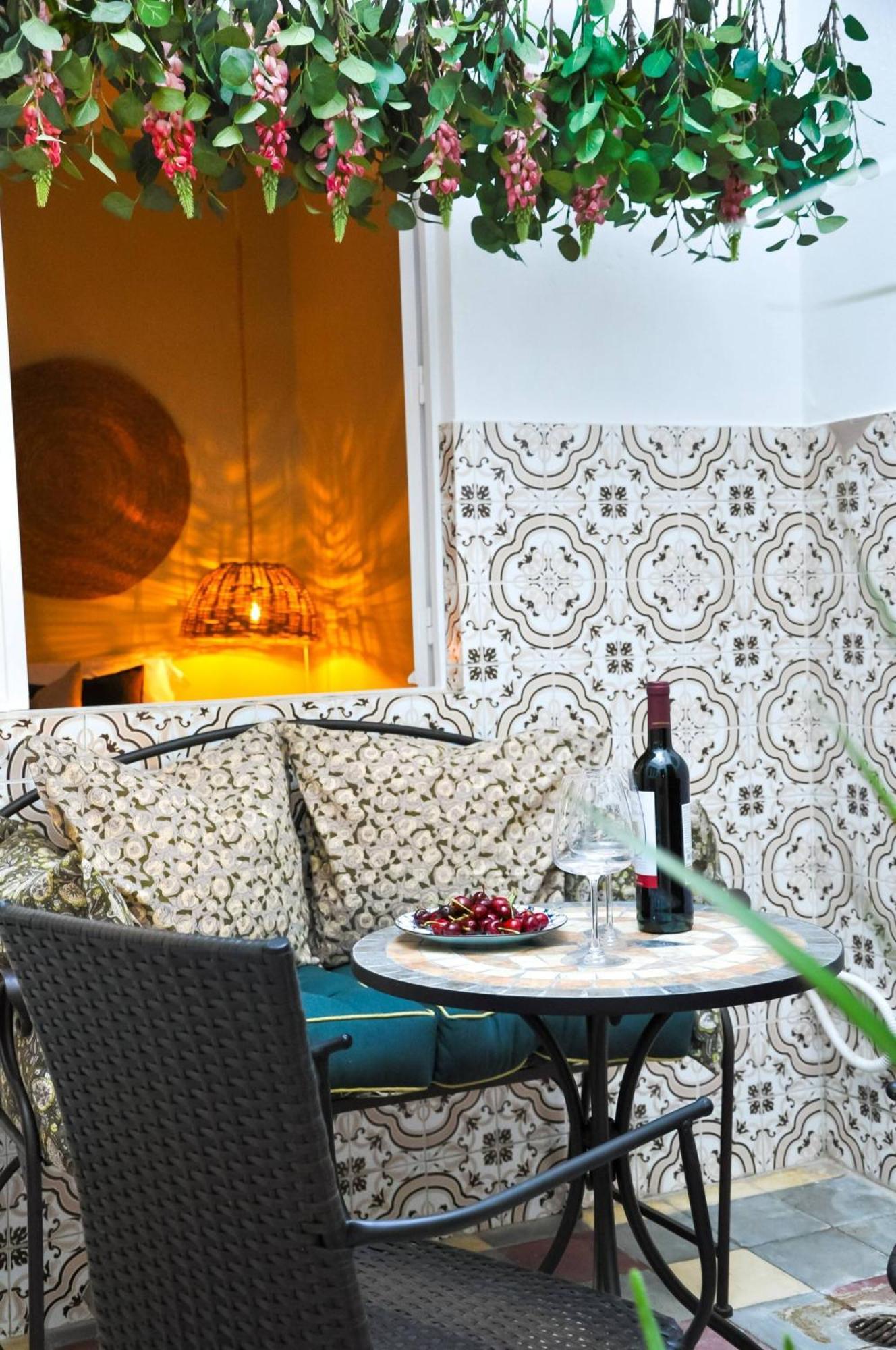 Casa Salinas, Elegant Flat W Patio In Taviras Historical Centre Apartment Tavira