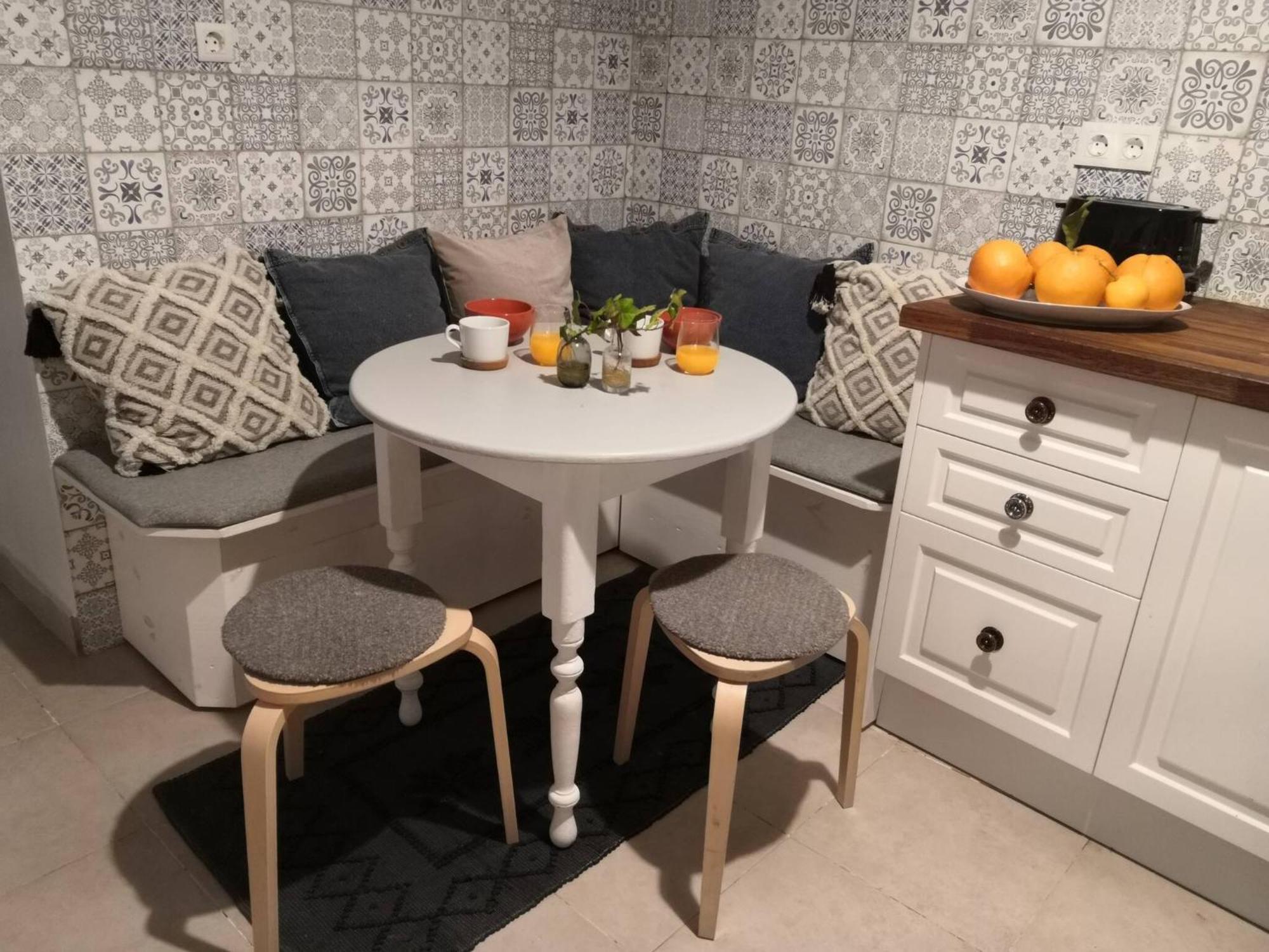Apartment Casa Salinas, Elegant Flat W Patio In Taviras Historical Centre Tavira